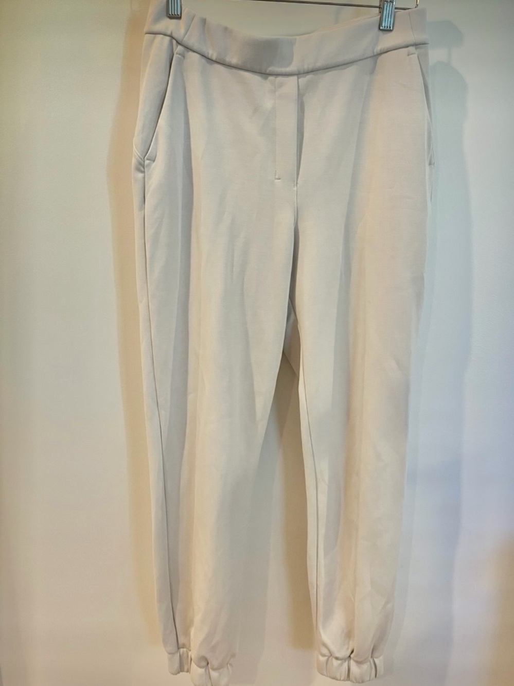 Lululemon Cream Jogger Trousers - Tailored Casual Pants Size 6
